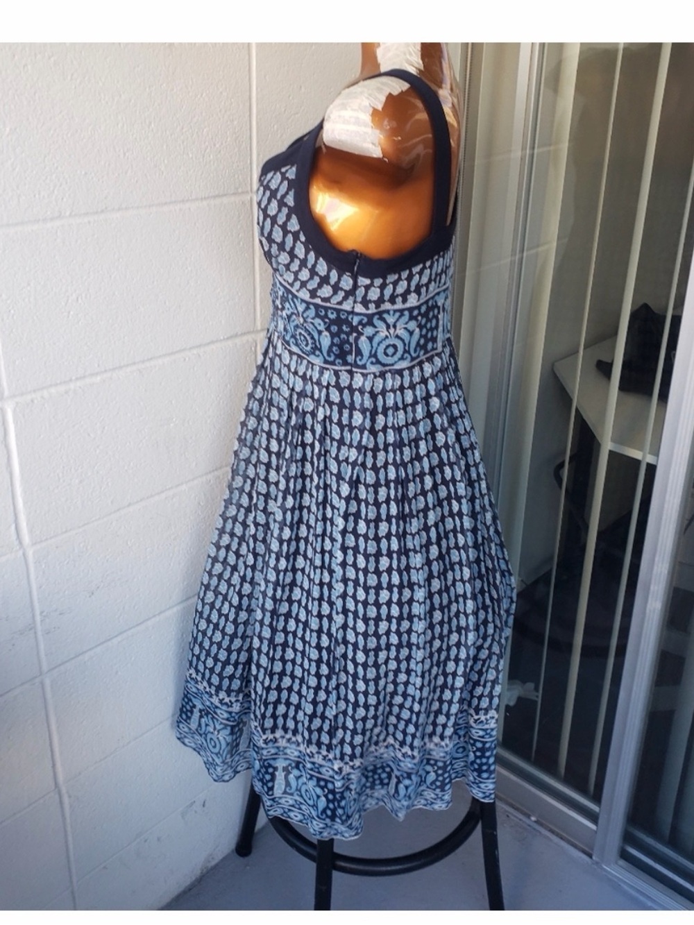 Robbie Bee Navy and Light Blue Printed Midi Dress - Picture 7 of 10